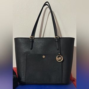 Michael Kors Jet Set Bag. Brand new.
